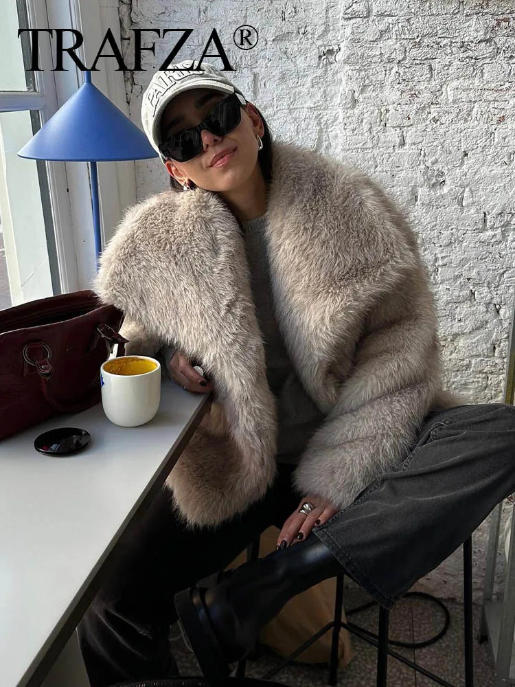 TRAF 2024 Women Fashion Cropped Faux Fur Jacket Coat Long Sleeve Front